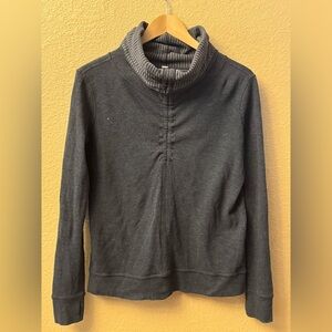 lululemon athletica Reversible Pullover Grey S